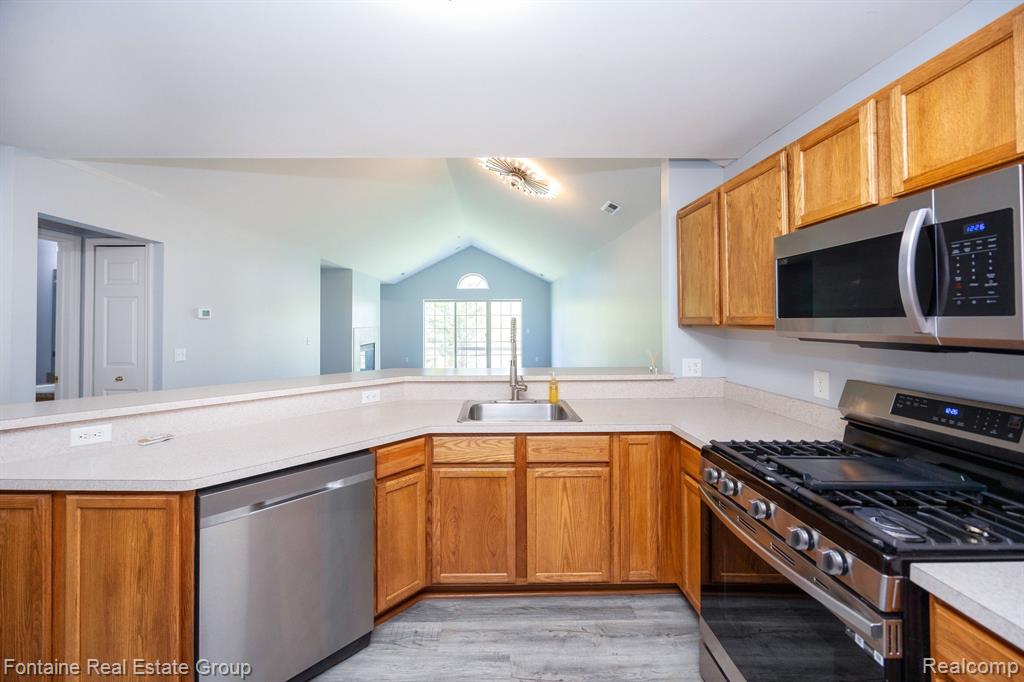 42838 PATTY Lane, Van Buren, MI 48111 — Photo 10