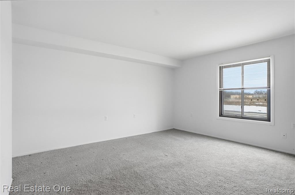 30475 W 14 Mile Road, 77, Farmington Hills, MI 48334 — Photo 16