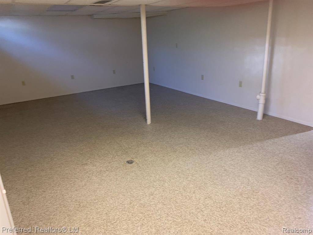 41552 Bedford Drive, Canton, MI 48187 — Photo 26