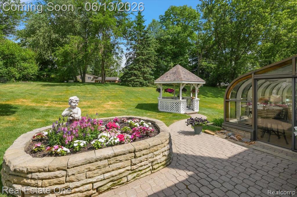 1854 Ludgate Lane, Rochester Hills, MI 48309 — Photo 9
