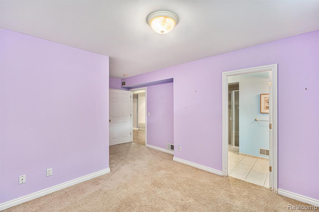 785 River Bend Drive, Rochester Hills, MI 48307 — Photo 36