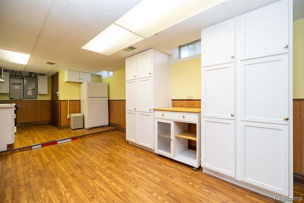 6084 Upper Straits Boulevard, West Bloomfield, MI 48324 — Photo 32