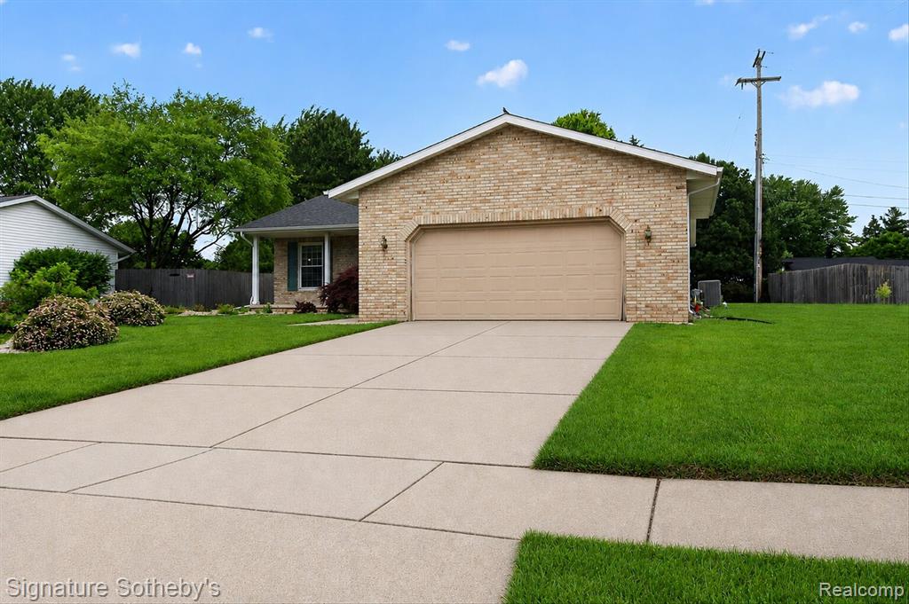 652 Willow Lane, Frankenmuth, MI 48734 — Photo 2