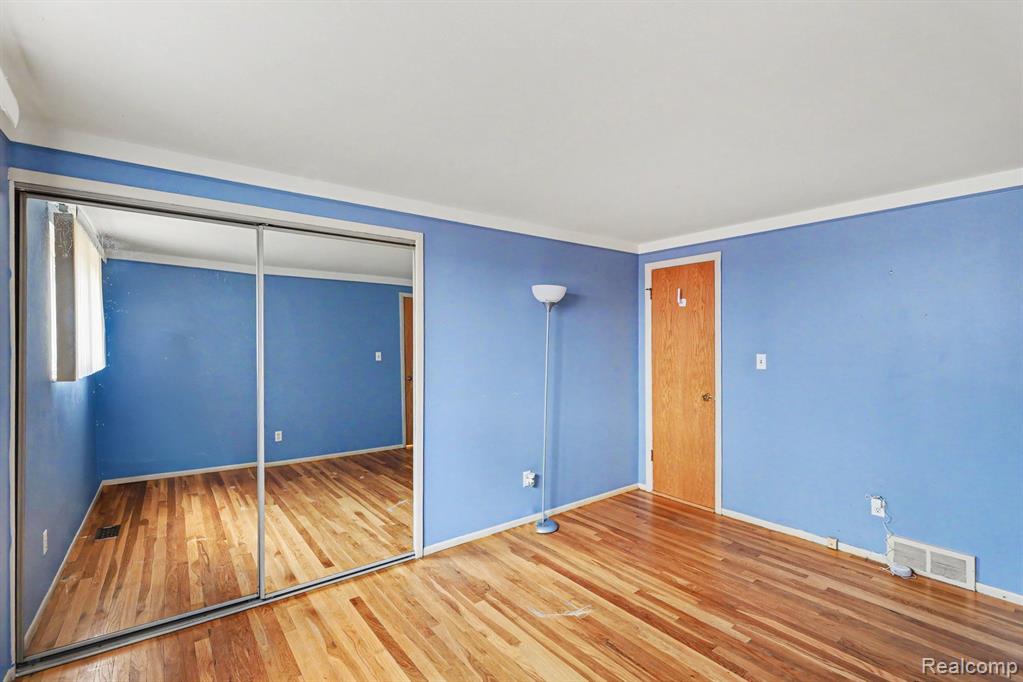 8532 Alwardt Drive, Sterling Heights, MI 48313 — Photo 11