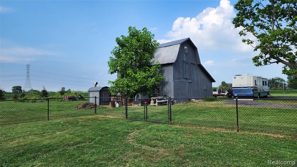 31671 School Section Road, Richmond, MI 48062 — Photo 11