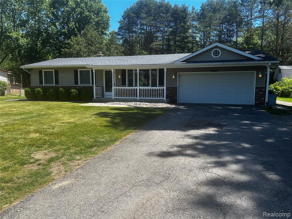 5440 Deland Road, Flushing, MI 48433 — Photo 2