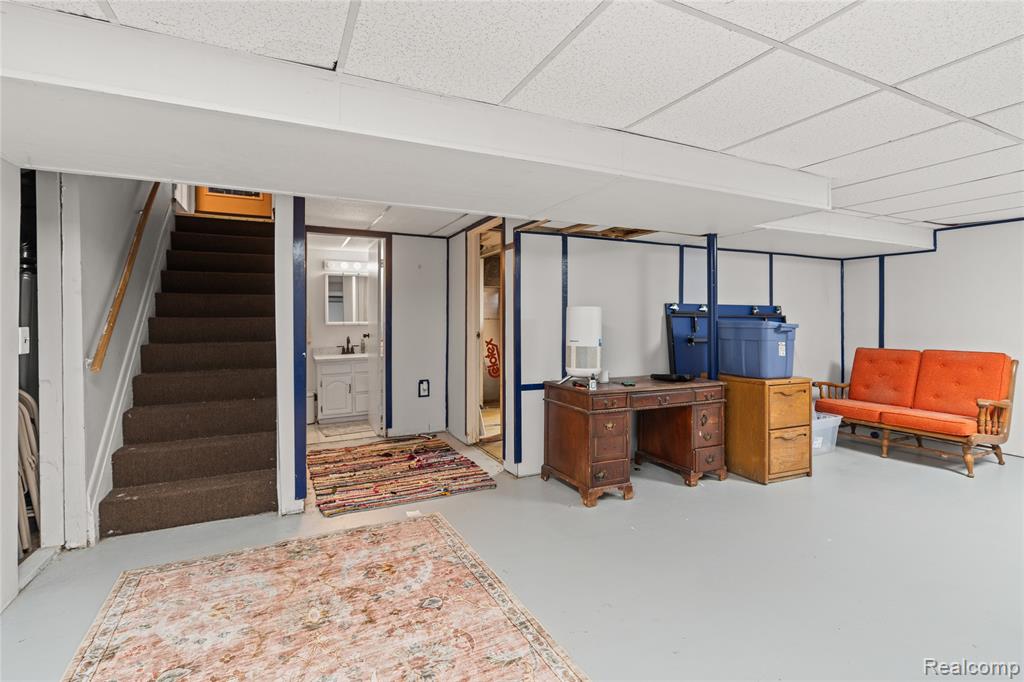 6076 E Carpenter Road, Flint, MI 48506 — Photo 48