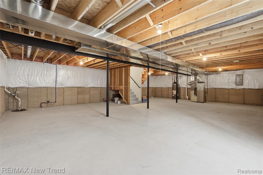 321 Dean Street, Milford, MI 48381 — Photo 46