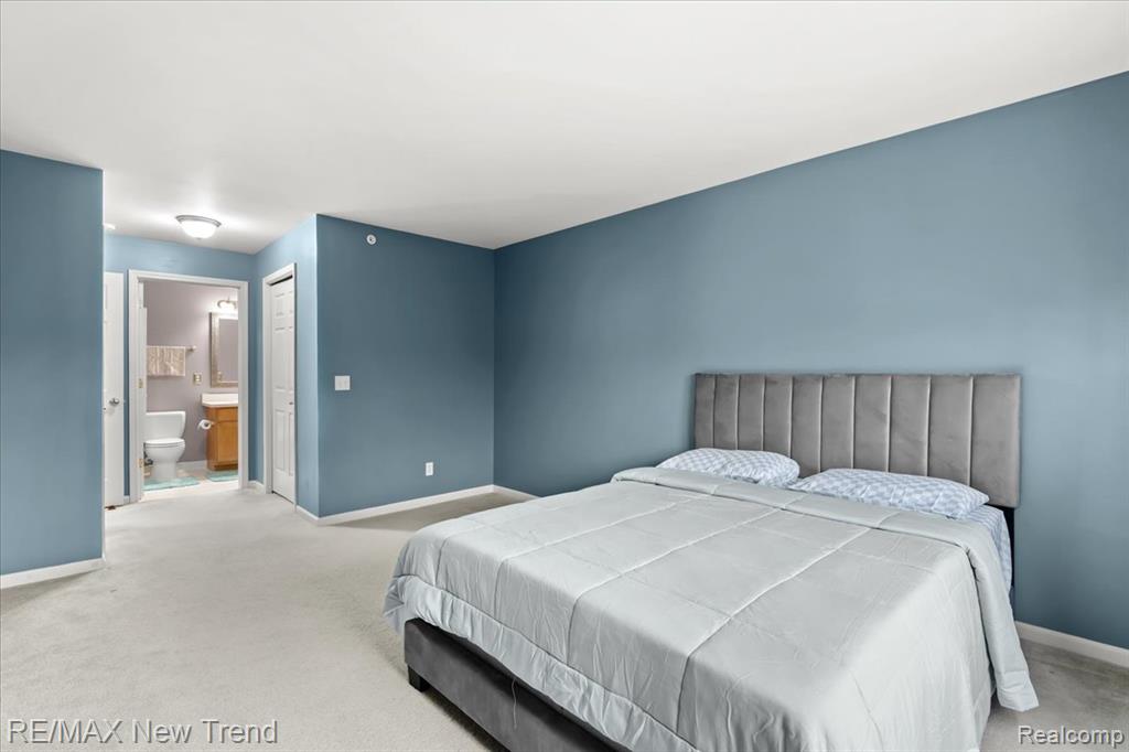 662 Village Lane, Milford, MI 48381 — Photo 21