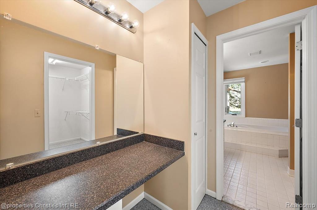 6835 High Ridge Road, West Bloomfield, MI 48324 — Photo 48