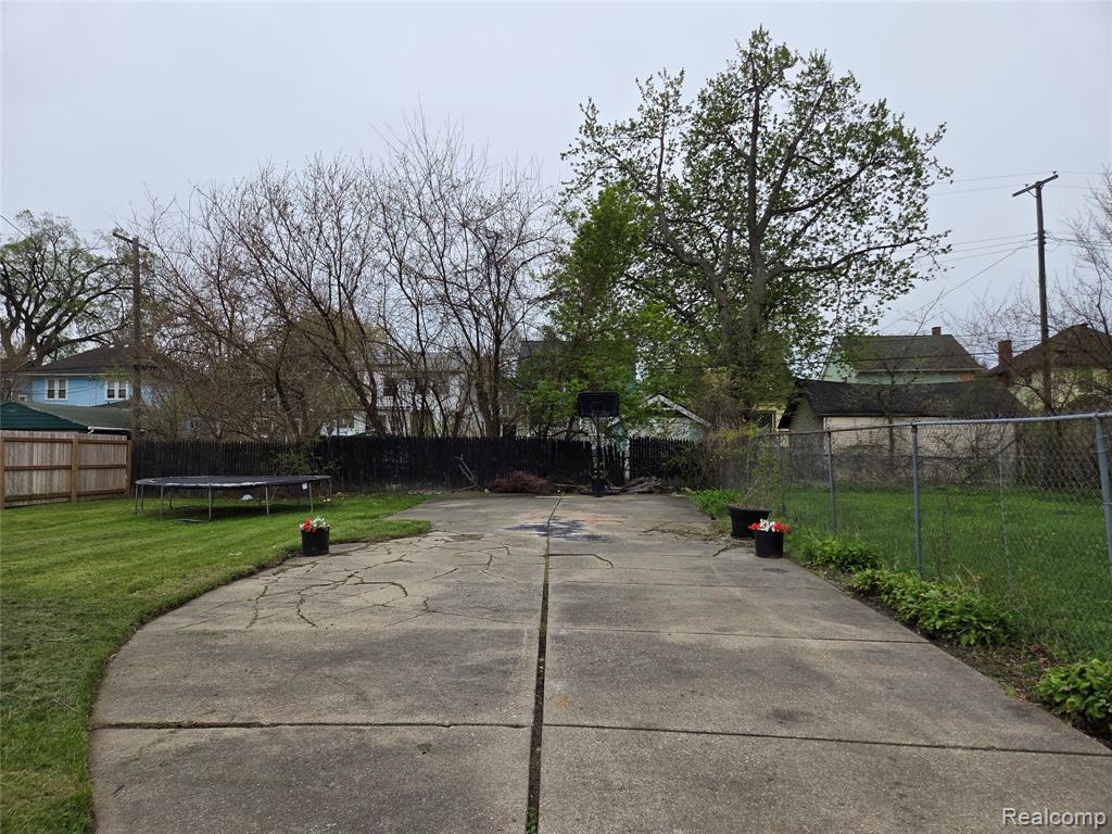 202 Connecticut Street, Highland Park, MI 48203 — Photo 35