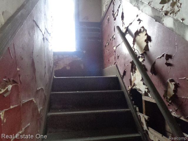 8034 GEORGIA Street, Detroit, MI 48213 — Photo 22