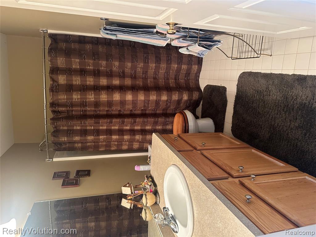 1902 William Imlay Drive, Imlay City, MI 48444 — Photo 10