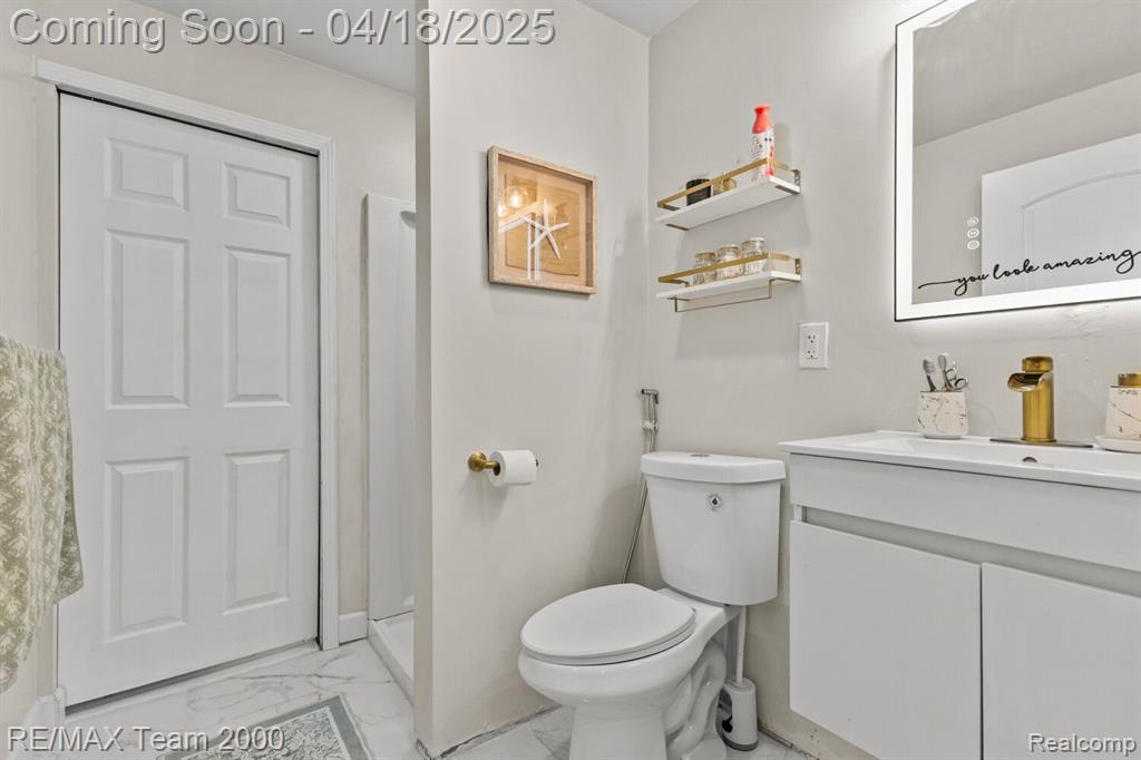 6200 NIGHTINGALE Street, Dearborn Heights, MI 48127 — Photo 13