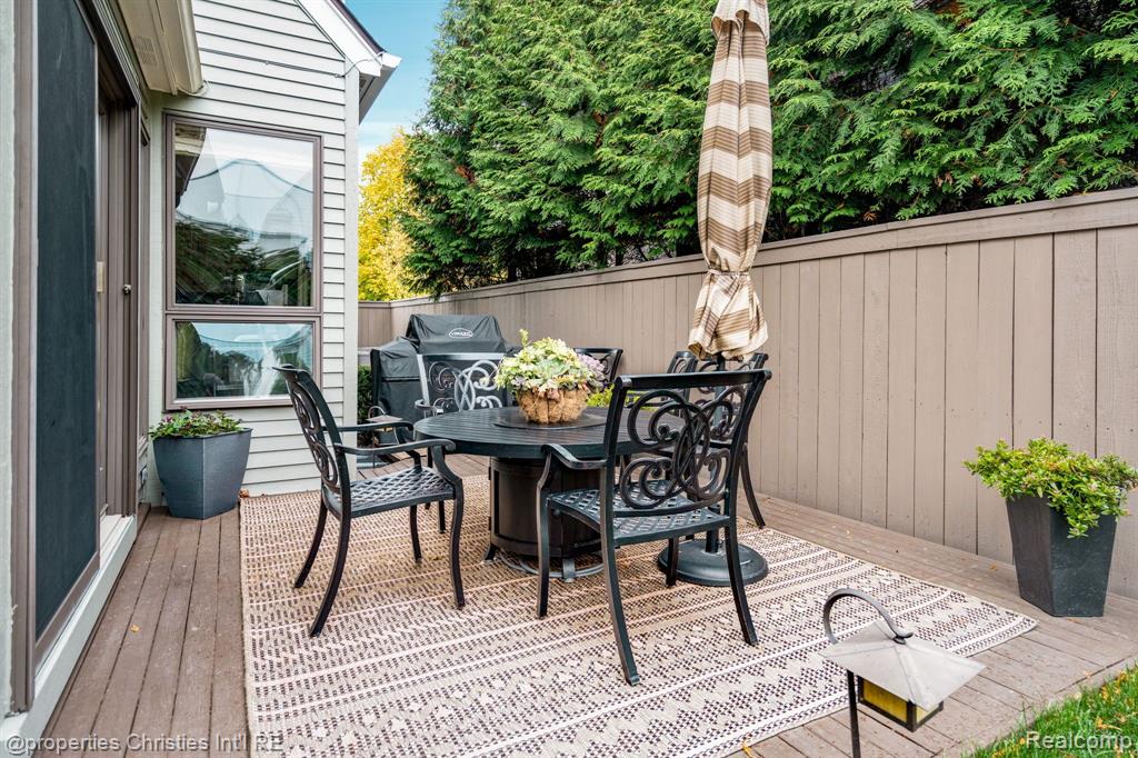 660 Woodland, Birmingham, MI 48009 — Photo 33