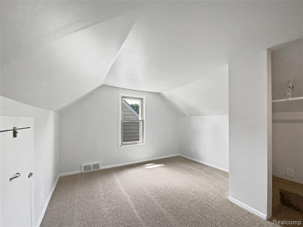 6330 Duncan Street, Taylor, MI 48180 — Photo 18