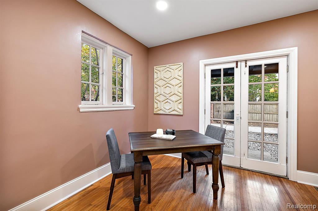 360 Lodge Drive, Detroit, MI 48214 — Photo 14