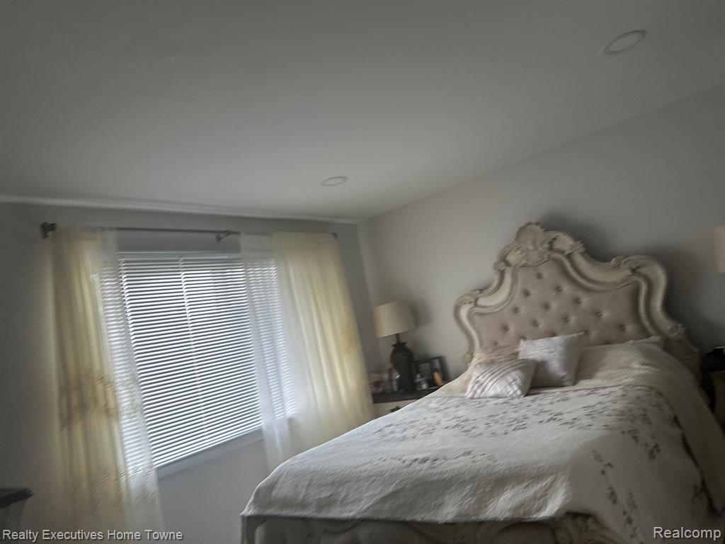 8212 CLAY, Sterling Heights, MI 48313 — Photo 14