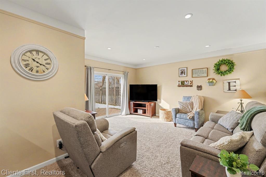 39857 Edmundton Drive, Canton, MI 48187 — Photo 9