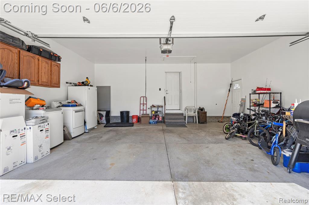 2288 Lost Creek Drive, Flushing, MI 48433 — Photo 43