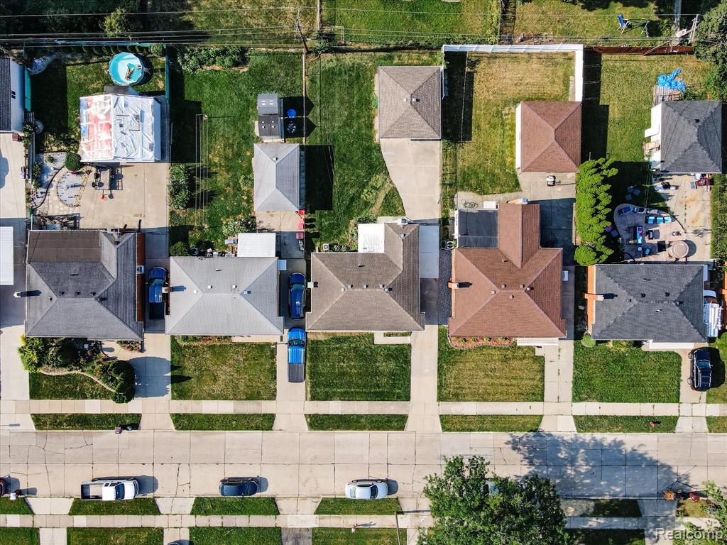 8355 HELEN, Center Line, MI 48015 — Photo 41