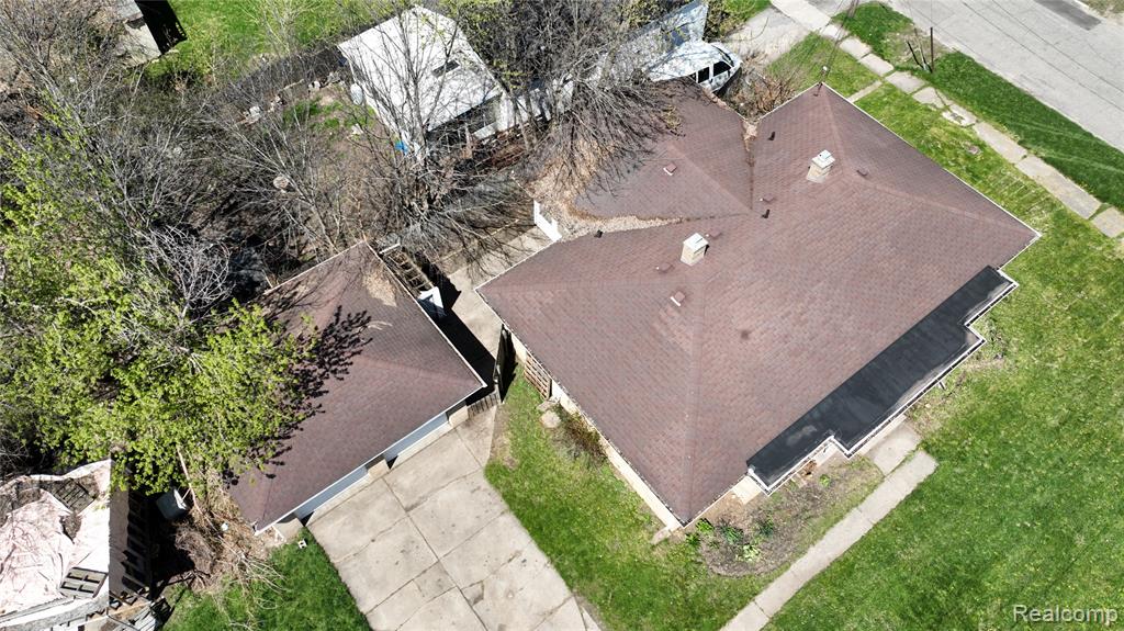 4602 Camden Avenue, Flint, MI 48507 — Photo 2