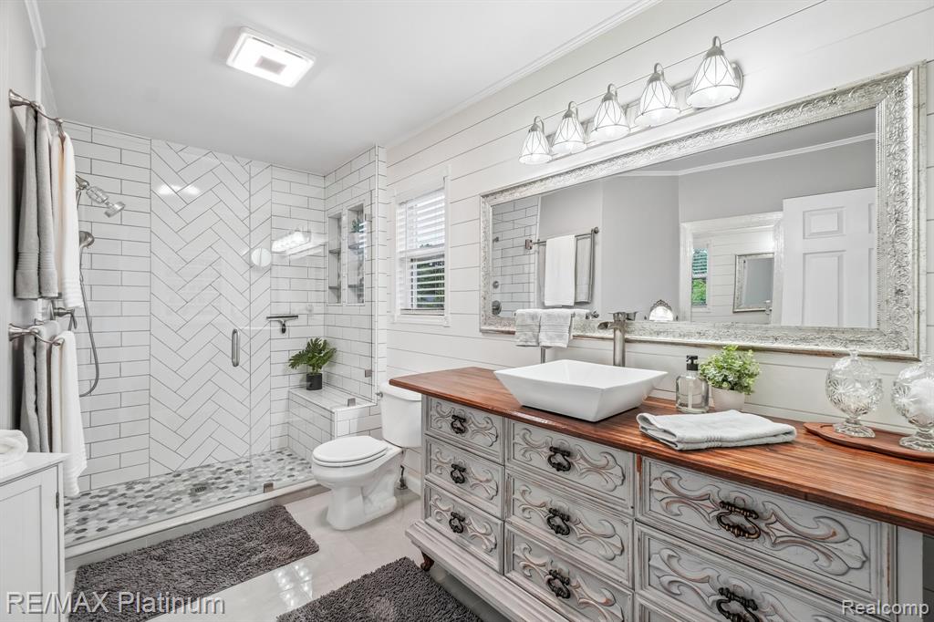 2353 Chestnut Bend, Howell, MI 48855 — Photo 15