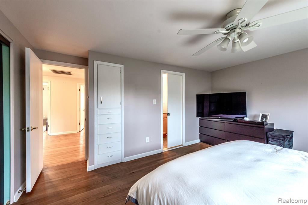 5698 RAVEN Road, Bloomfield Hills, MI 48301 — Photo 21
