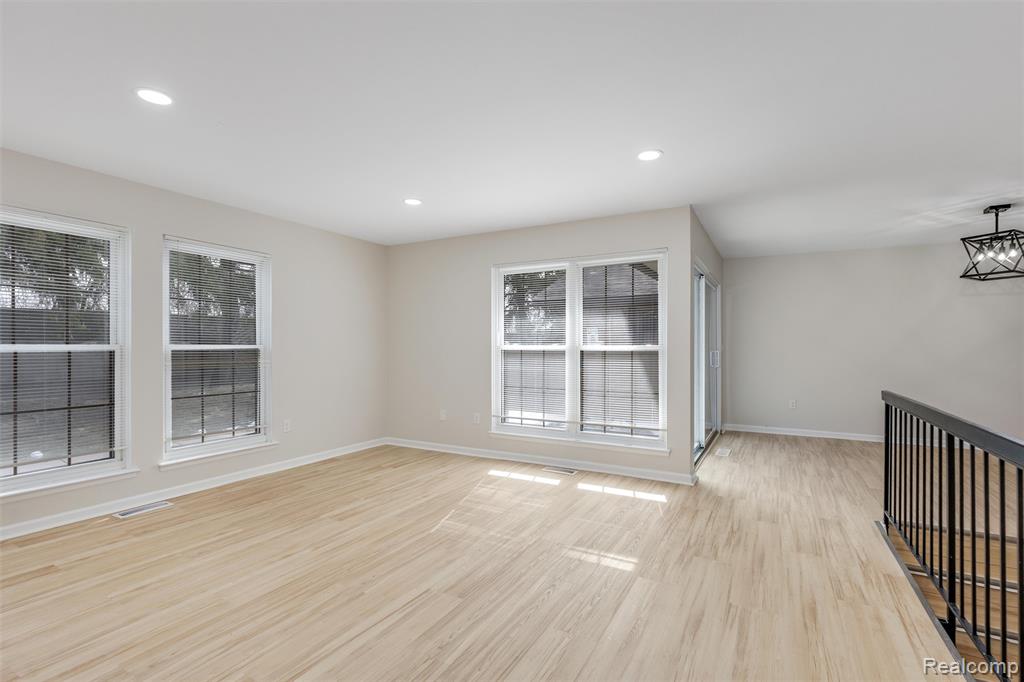 40526 Newport Drive, Plymouth, MI 48170 — Photo 14