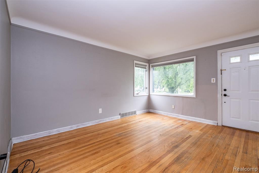807 Vermont Avenue, Royal Oak, MI 48067 — Photo 6