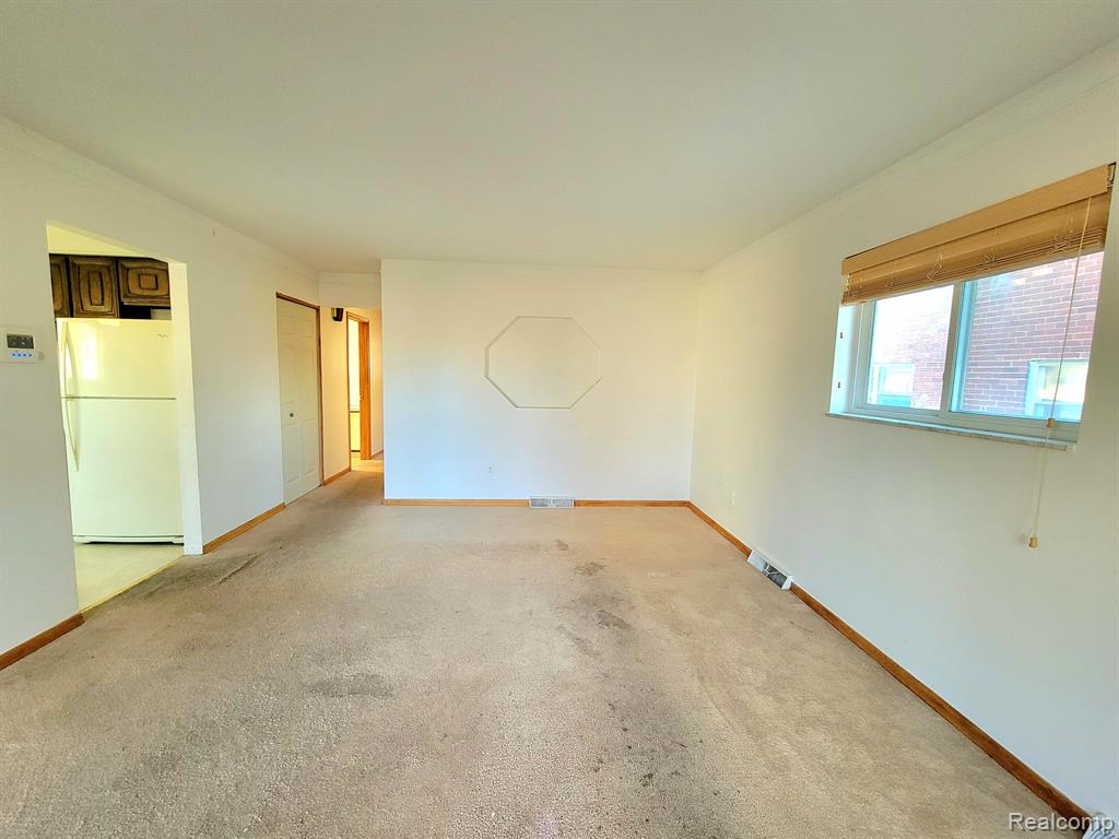 7290 WIEGAND, Center Line, MI 48015 — Photo 6
