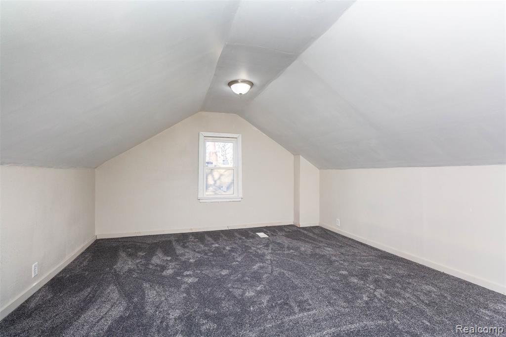 2261 Lawrence Street, Detroit, MI 48206 — Photo 20