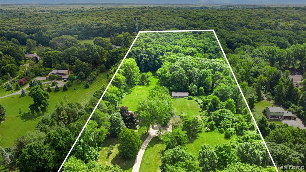 9100 Pine Knob Road, Clarkston, MI 48348 — Photo 50