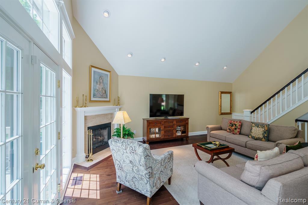 439 COVINGTON Court, Northville, MI 48168 — Photo 20