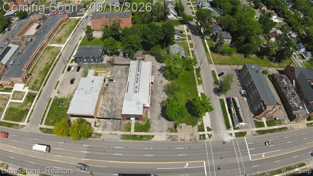 600 W Huron Street, Pontiac, MI 48341 — Photo 15