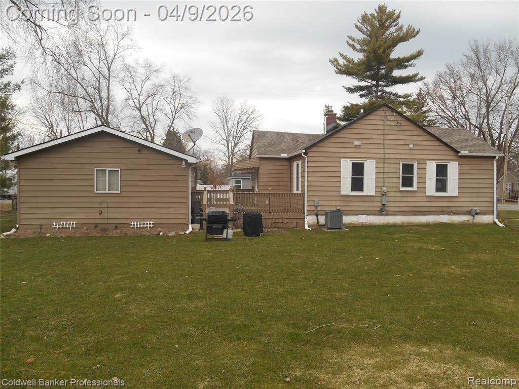 1454 Merle Avenue, Burton, MI 48509 — Photo 4