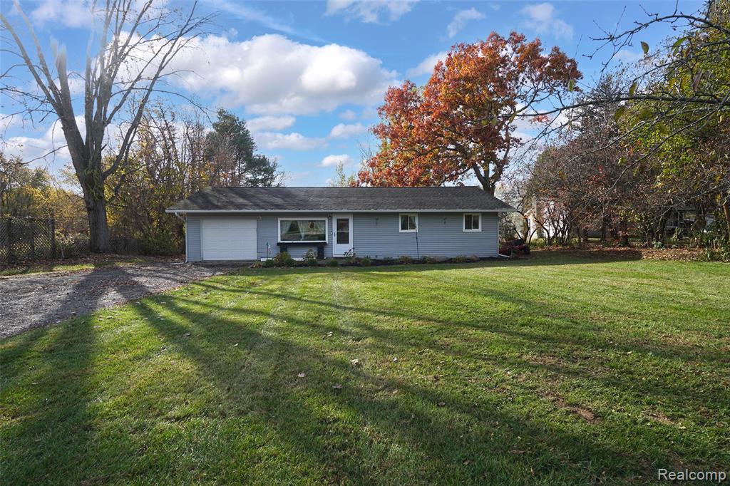 5191 Pratt Road, Metamora, MI 48455 — front exterior
