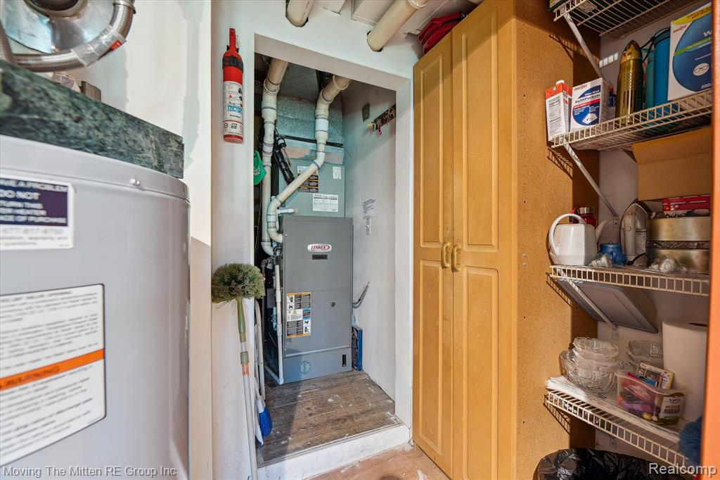 43832 ROBSON Road, Van Buren, MI 48111 — Photo 25