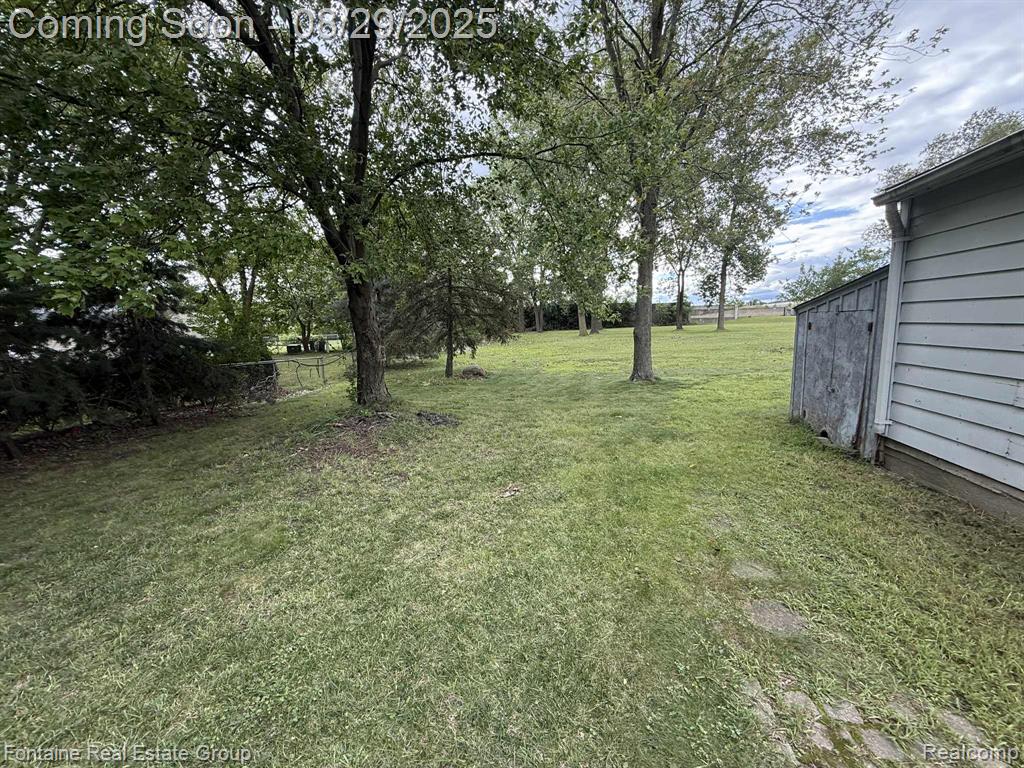 9437 Tavistock Drive, Plymouth, MI 48170 — Photo 25