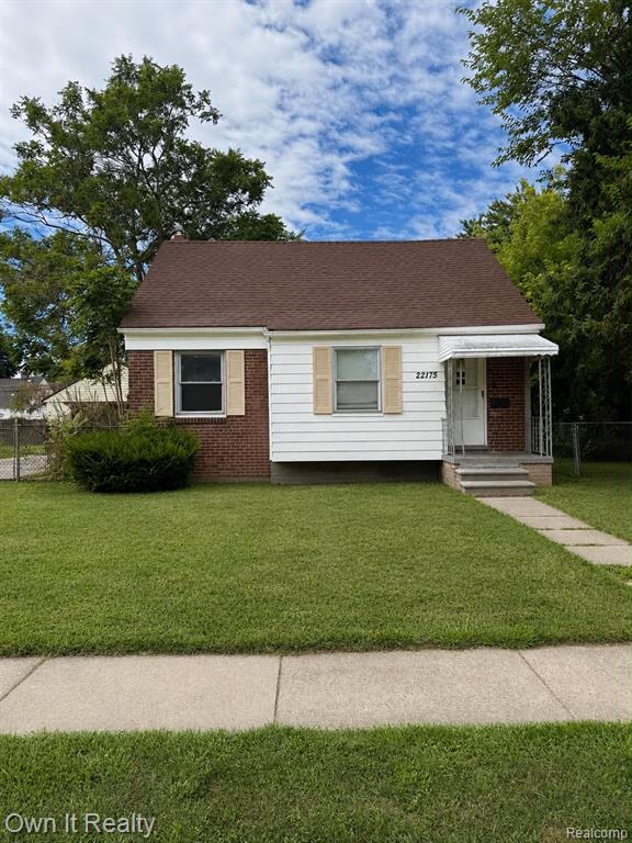 22175 Boulder Avenue, Eastpointe, MI 48021