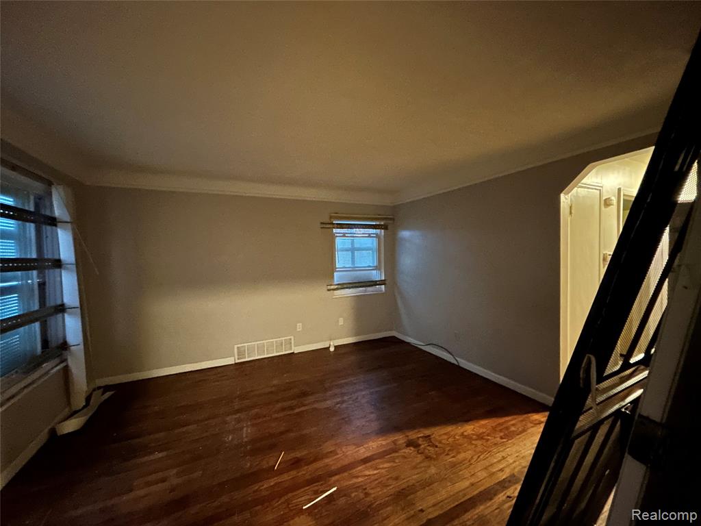 6718 Grandville Avenue, Detroit, MI 48228 — Photo 12