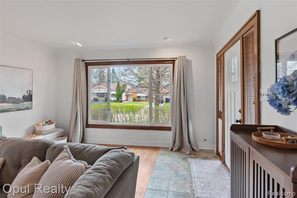 15513 Norborne, Redford, MI 48239 — Photo 11