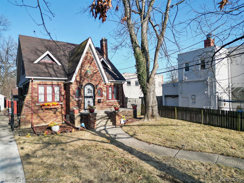 5026 KENSINGTON Avenue, Detroit, MI 48224 — Photo 4