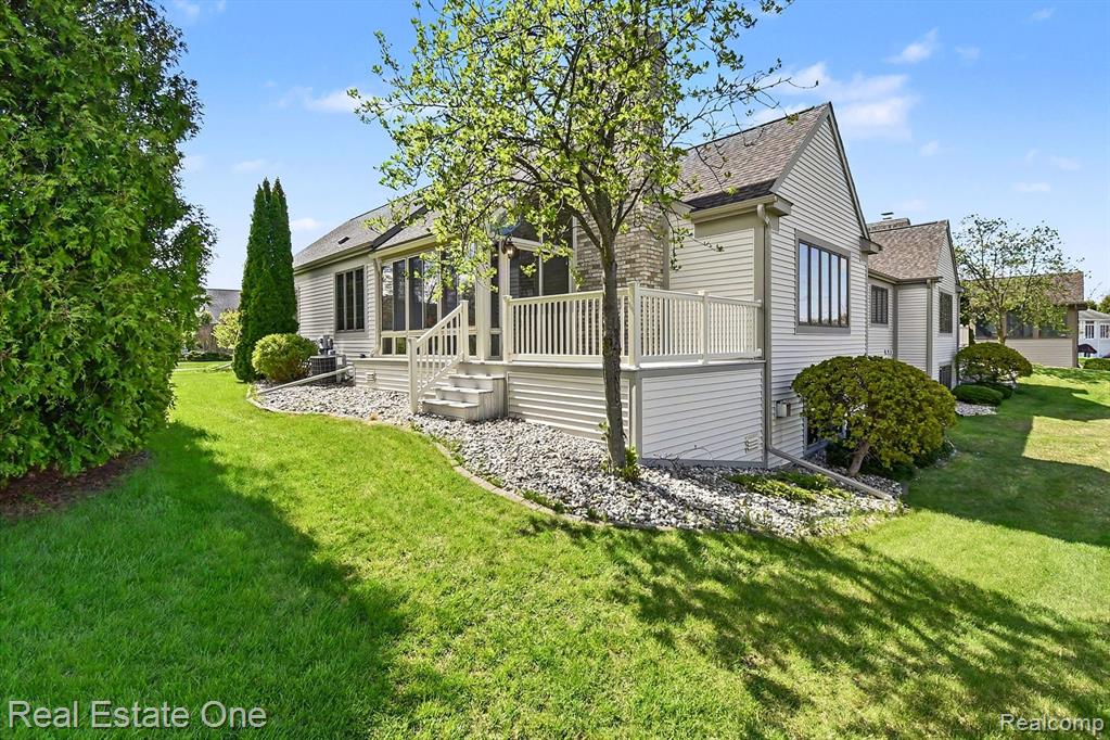 5661 Macintosh Drive, Bay City, MI 48706 — Photo 25