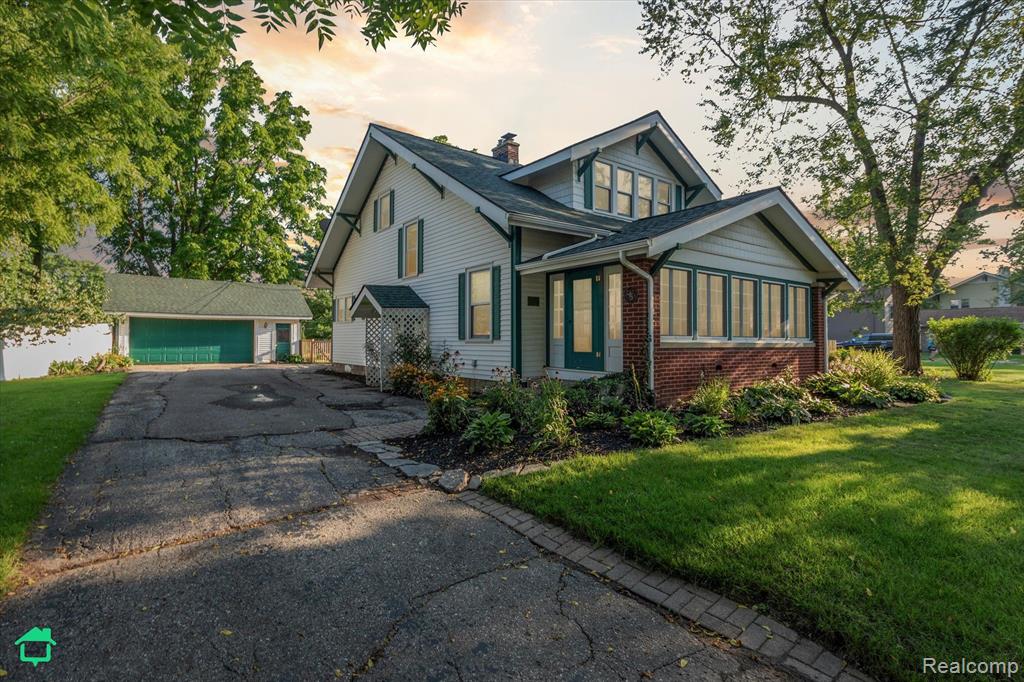 6097 Andersonville Road, Waterford, MI 48329 — front exterior