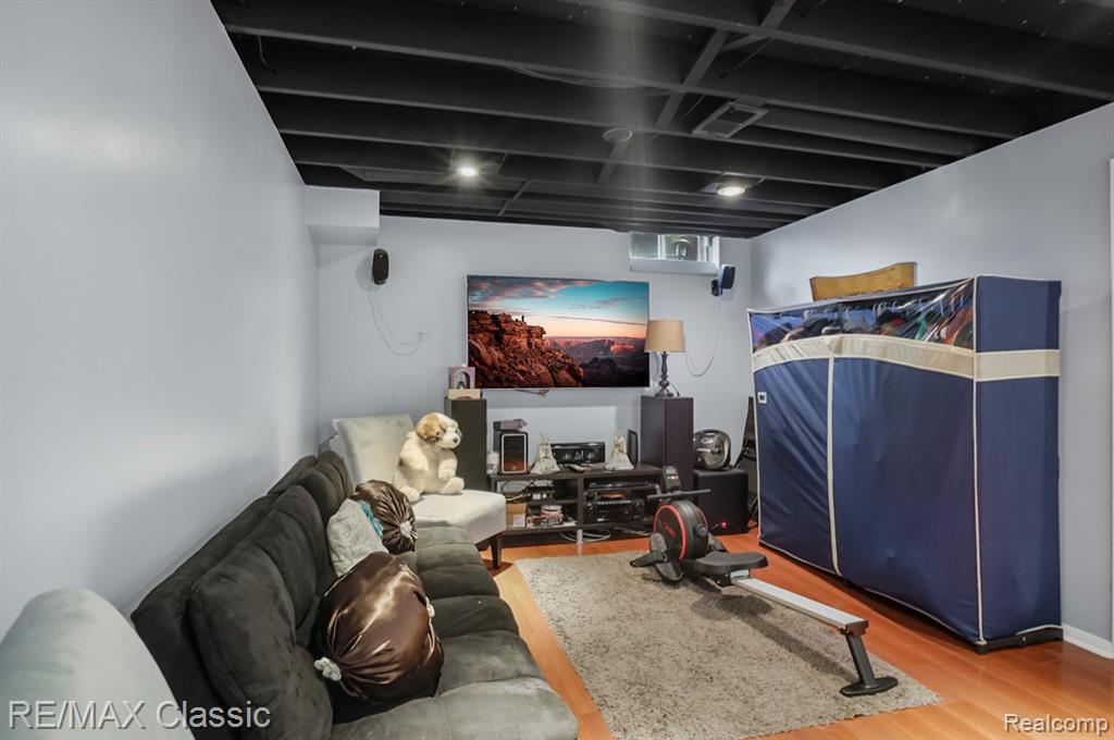40041 CROSSWINDS, Novi, MI — Photo 26