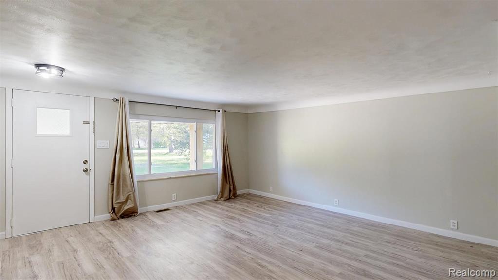 5145 E Mount Morris Road, Mount Morris, MI 48458 — Photo 7