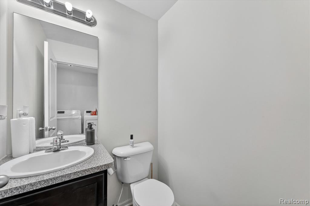 6119 Treetops Drive, Romulus, MI 48174 — Photo 21
