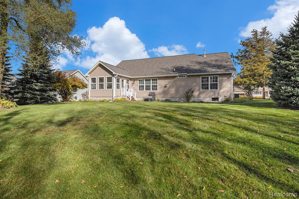 9203 Pine Walk Pass, Linden, MI, 48451