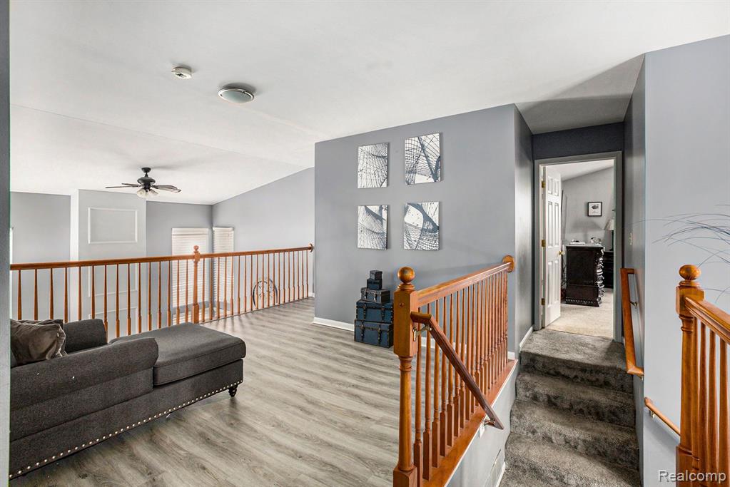 15971 BROOKSIDE Drive, Belleville, MI 48111 — Photo 13